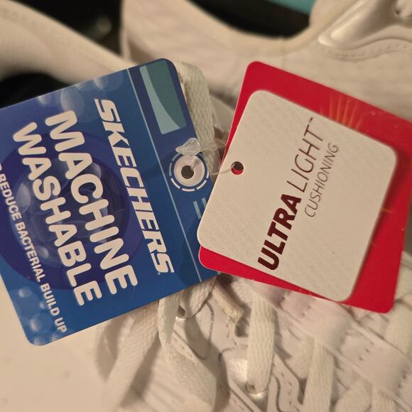 NWT, Skechers Women's Slip-ins GO RUN Consistent 2.0 Endure Wide fit, Size 8 - Picture 6 of 8